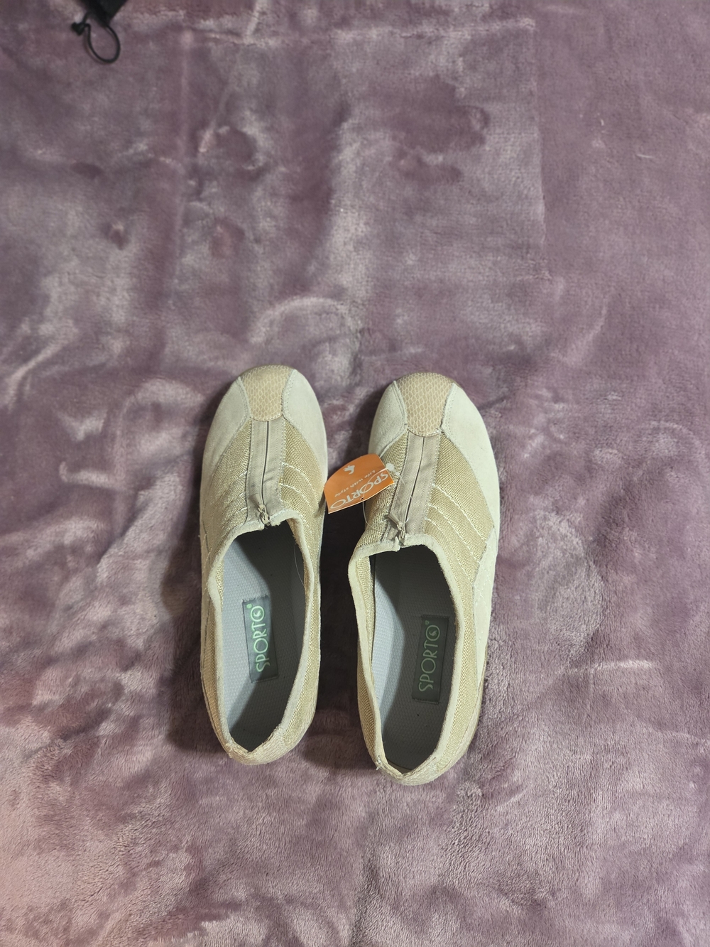 Sporto Women's Slip-On Moccasins in Light Beige